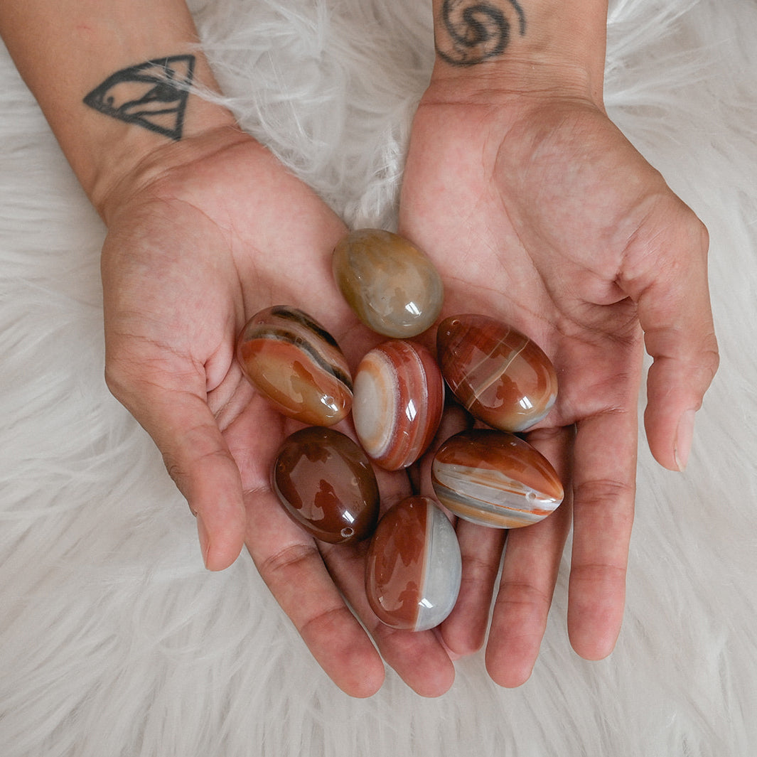 CARNELIAN YONI EGG - GIA CERTIFIED