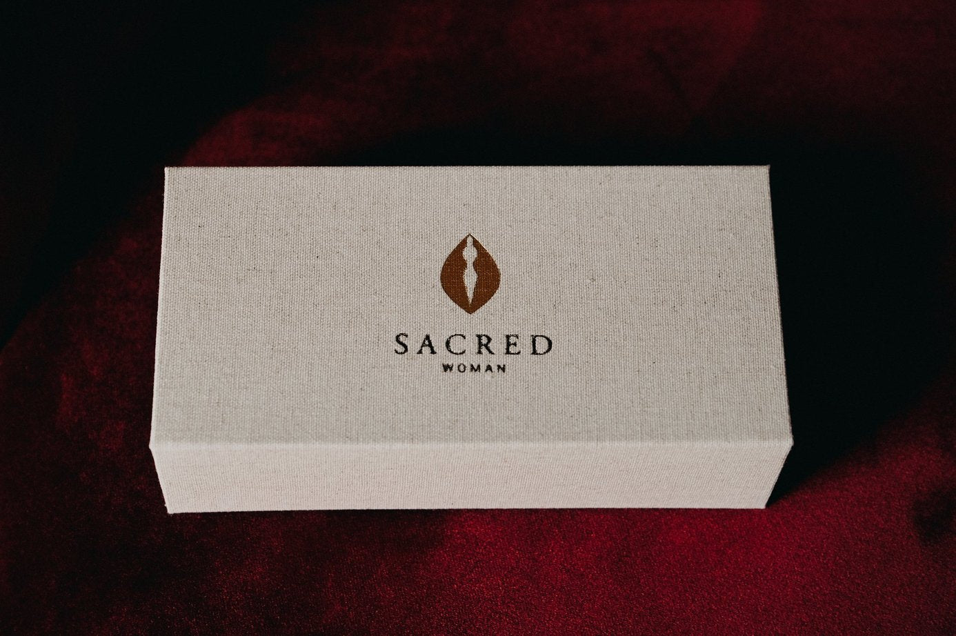 SACRED WOMAN LUXURY BOX