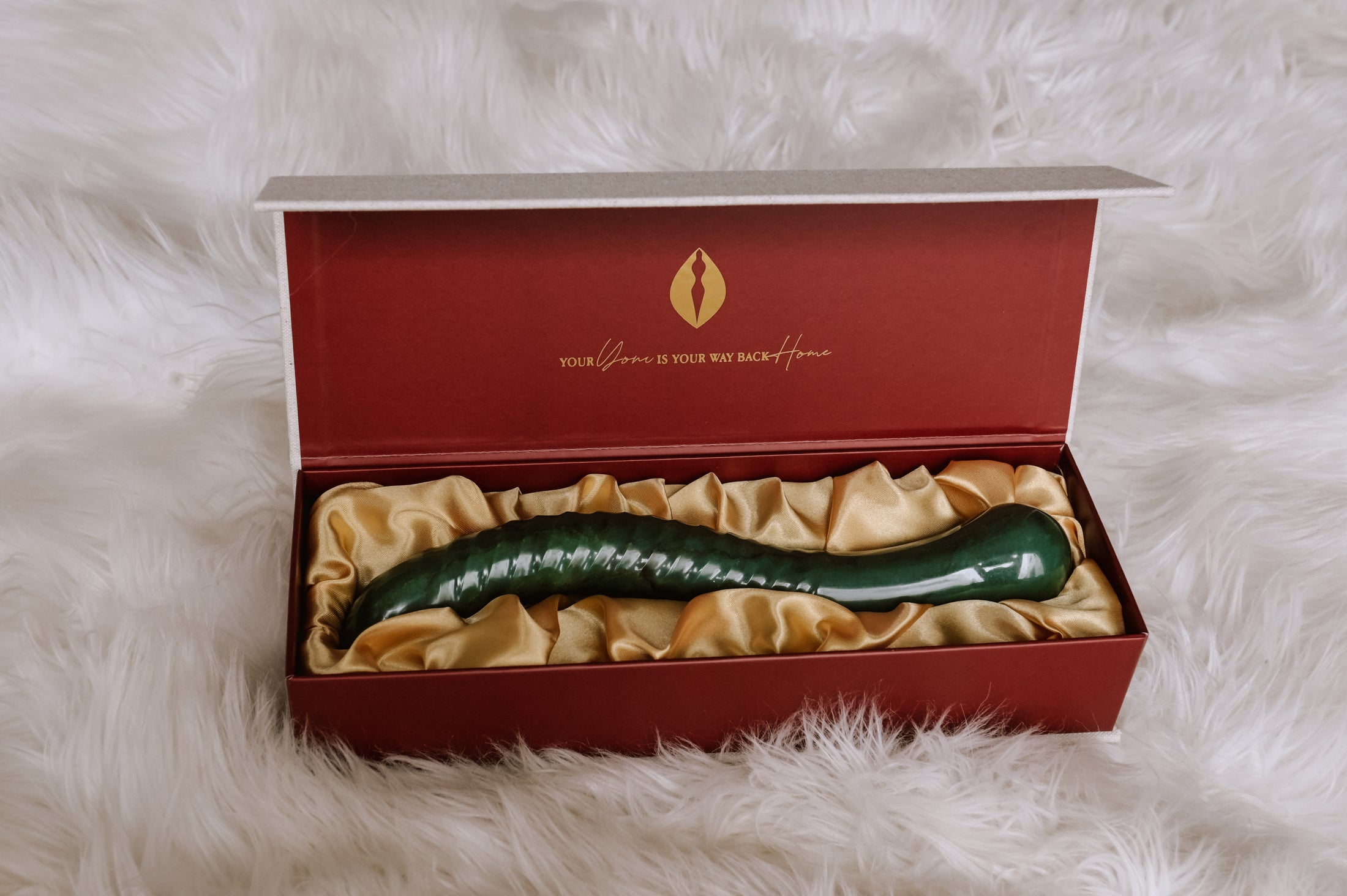 OPHIDIA™ NEPHRITE JADE WAND