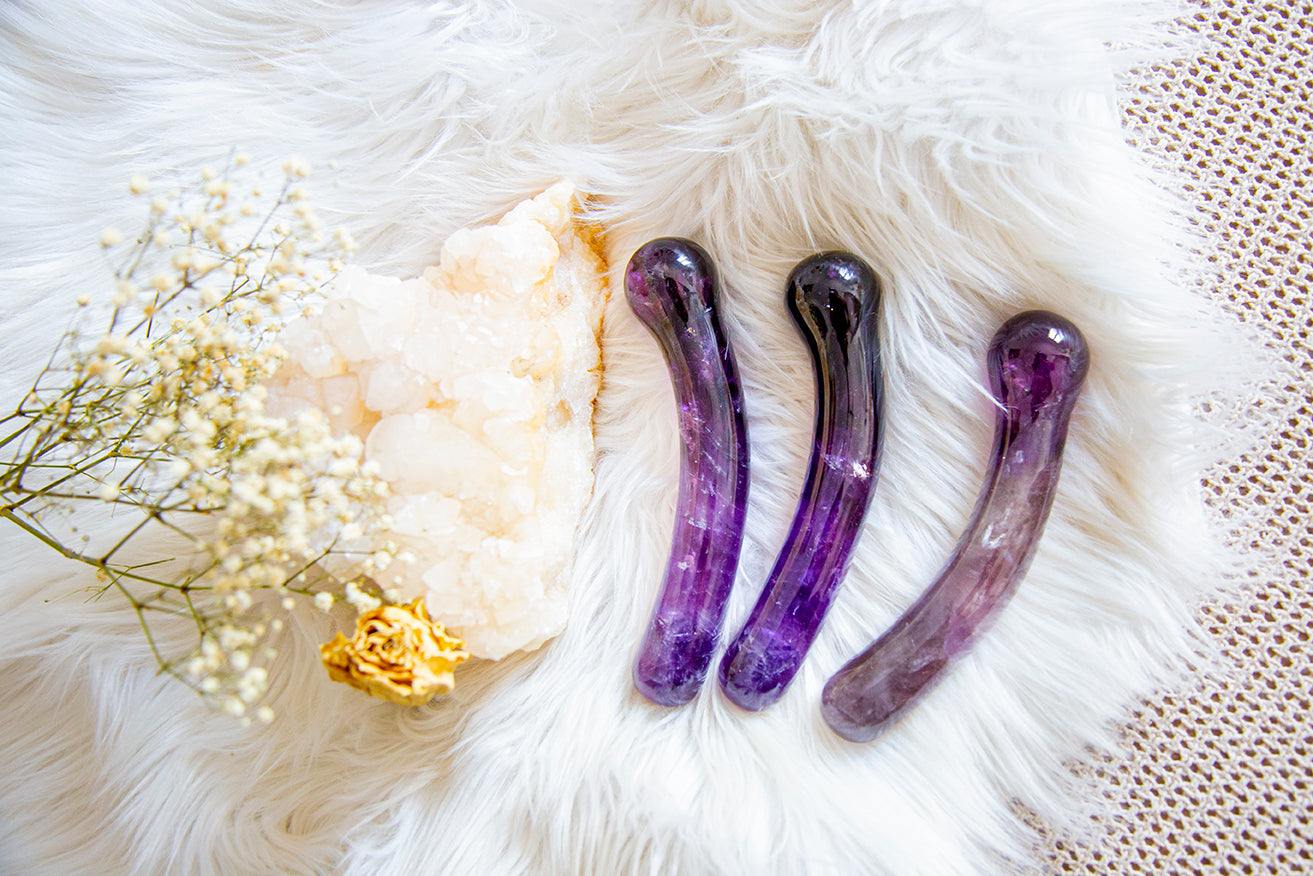 AMETHYST CURVED WAND