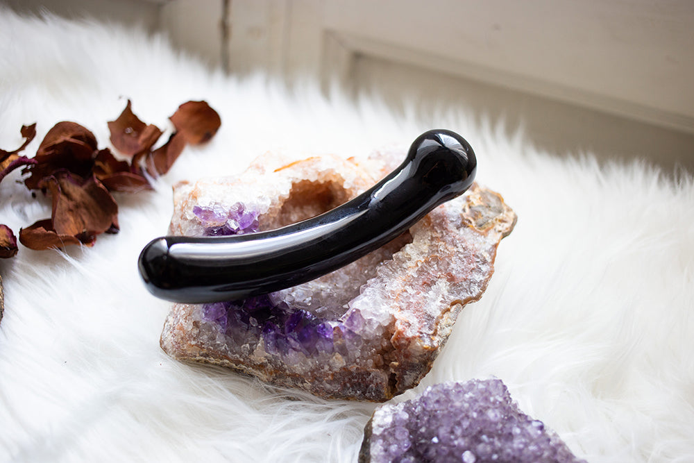 BLACK VENUS CURVED WAND
