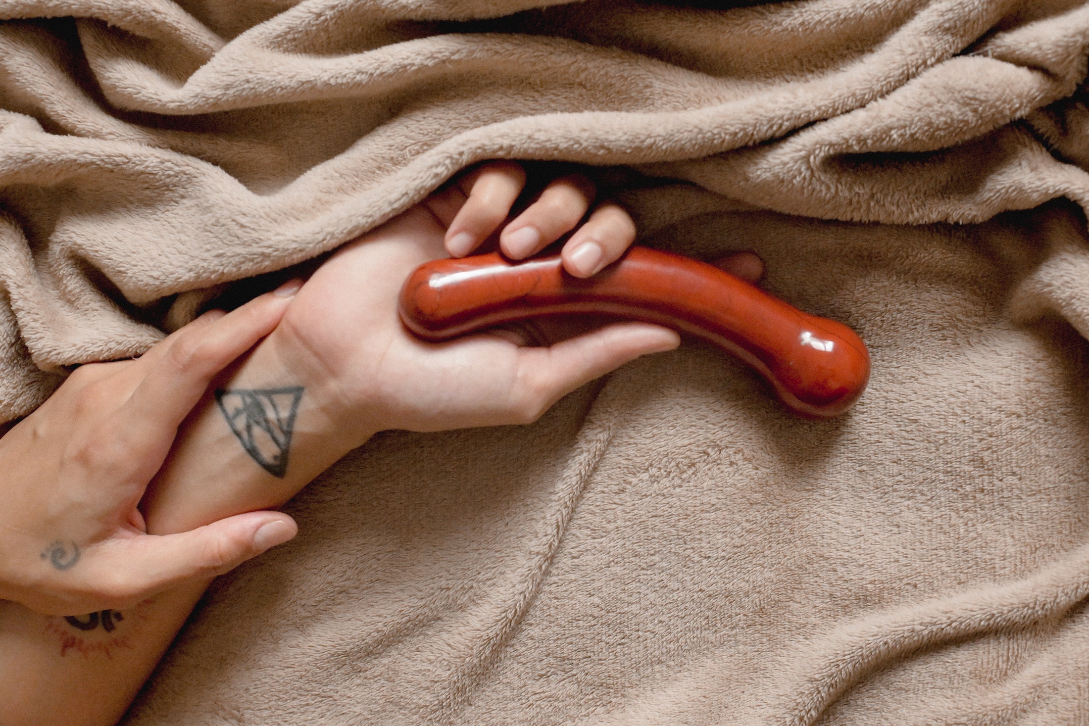 JASPER CURVED WAND