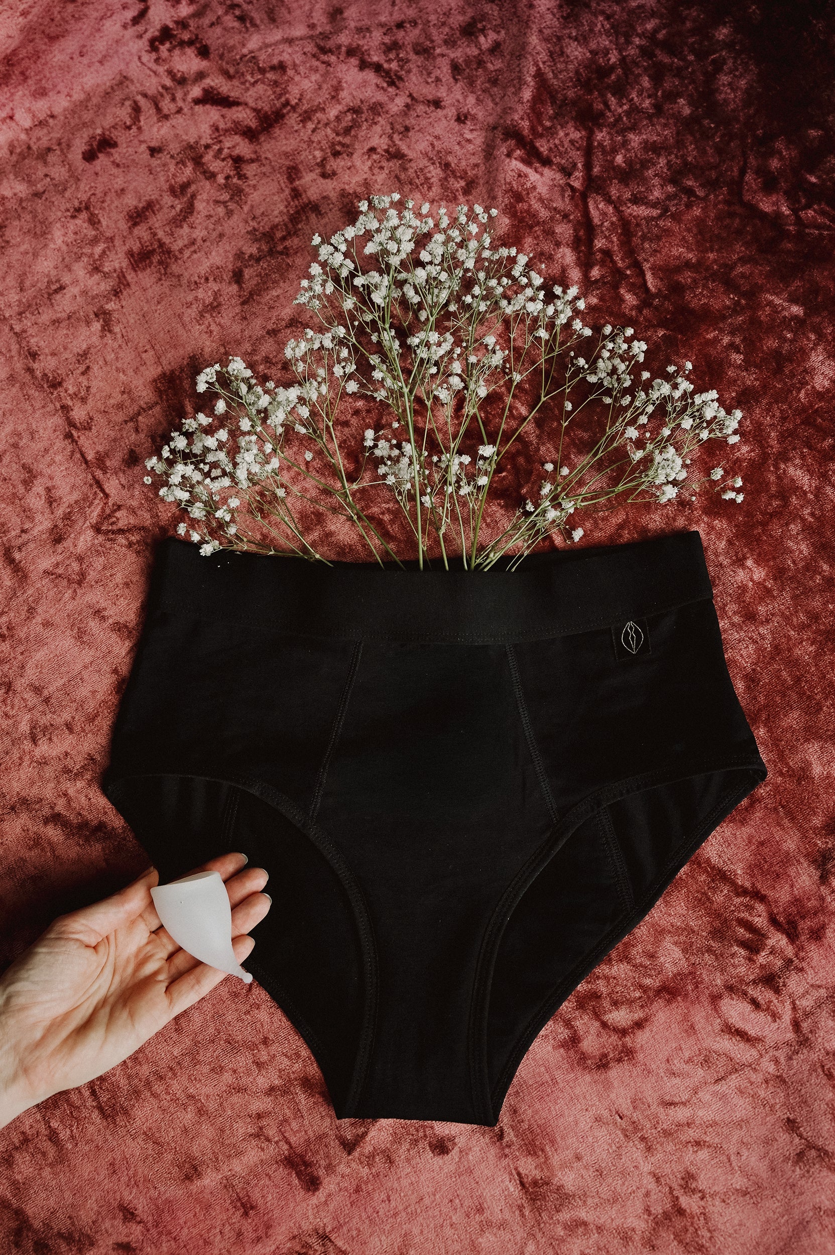 SACRED FLOW BUNDLE ✦ Sacred Woman Cup + MoonFlow™ Underwear