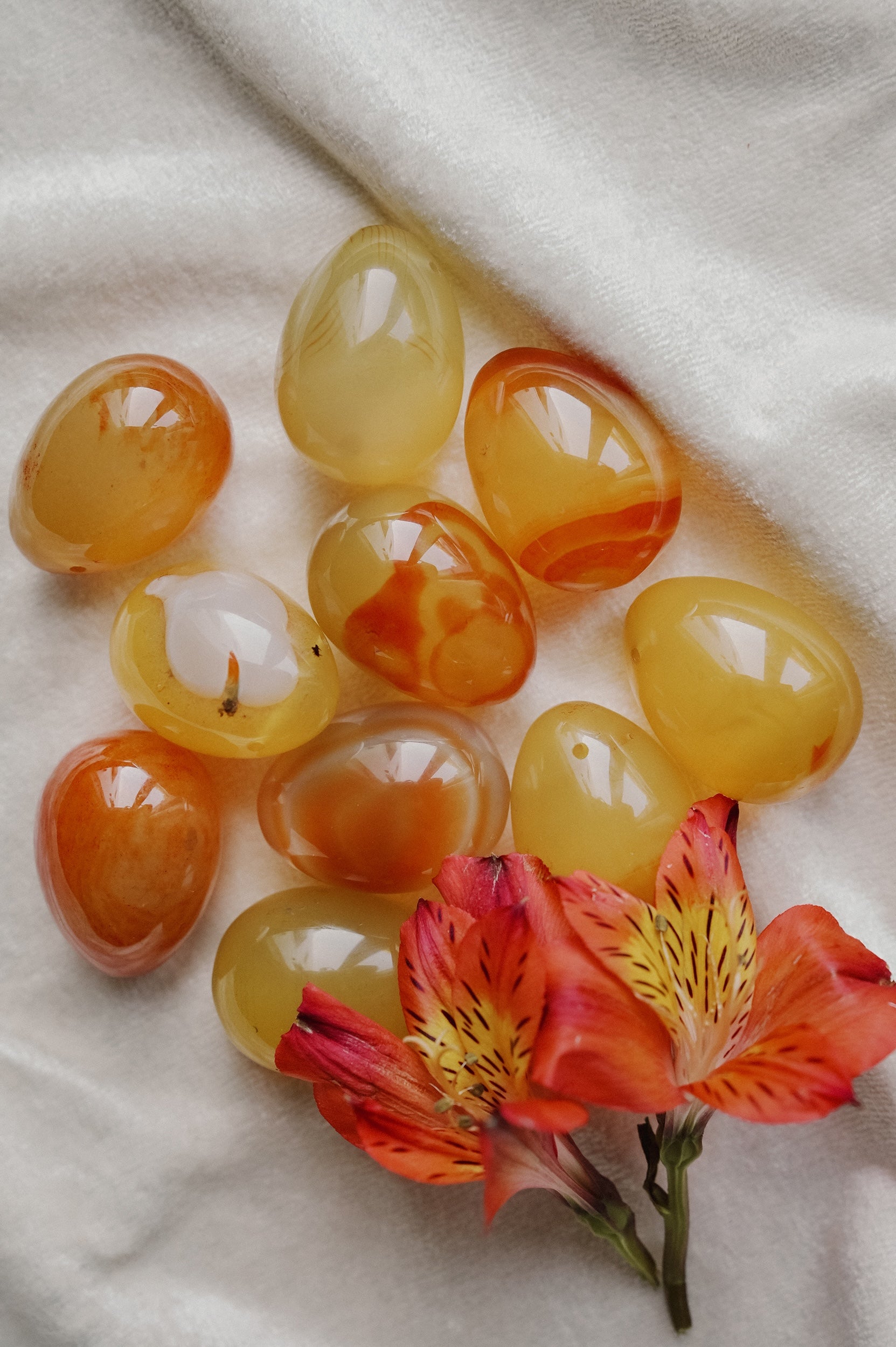 SALE | CARNELIAN YONI EGG