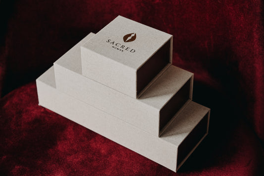 SACRED WOMAN LUXURY BOX