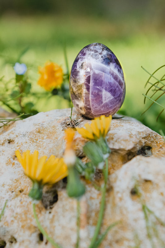 AMETHYST YONI EGG - GIA CERTIFIED