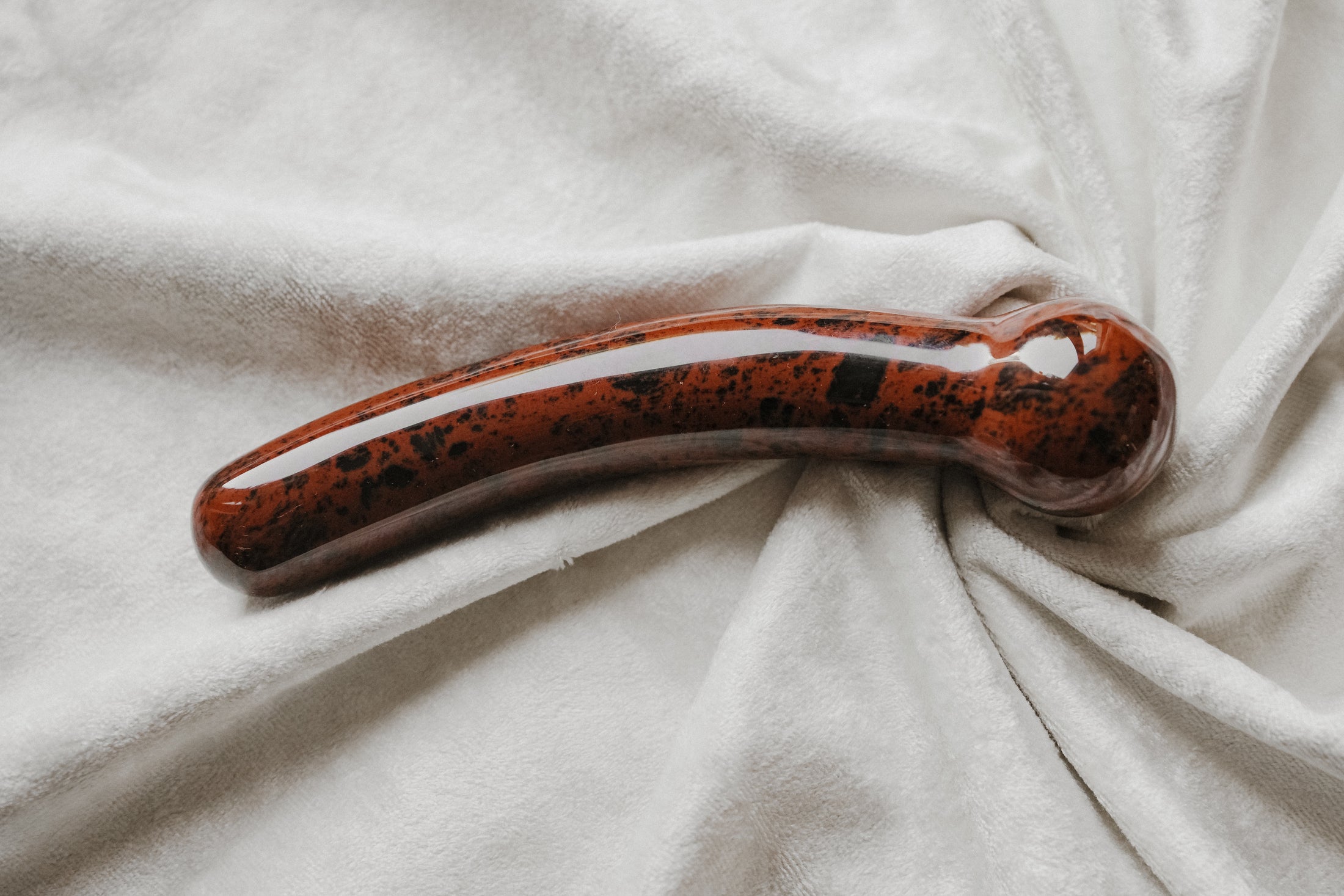 LAST CHANCE | RED OBSIDIAN CURVED WAND